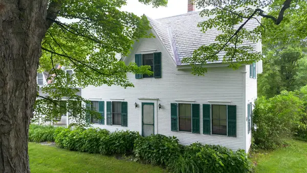 157 Thompson Road, Chester, VT 05143