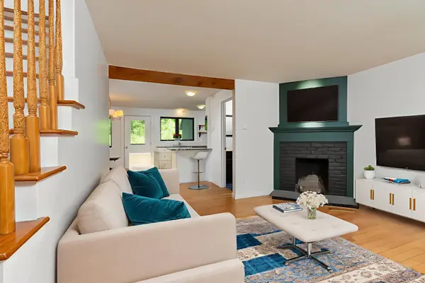 5 College Hill, Hanover, NH 03755