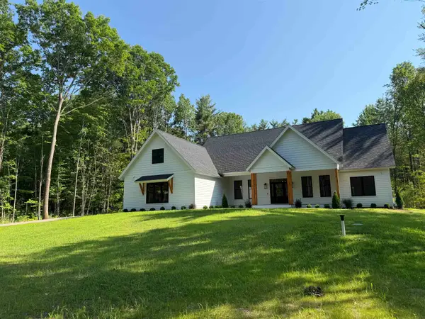 967 Camp Kiniya Road, Colchester, VT 05446