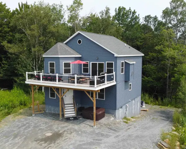 12 Encore Place, Dover, VT 05356