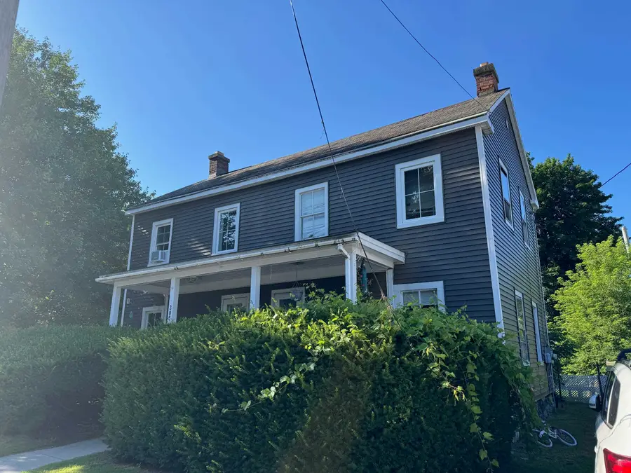 303-305 Gage Street, Bennington, VT 05201 - Image #2