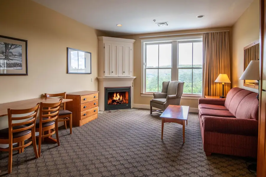 418 Qtr. I  Jackson Gore Inn, Ludlow, VT 05149 - Image #3