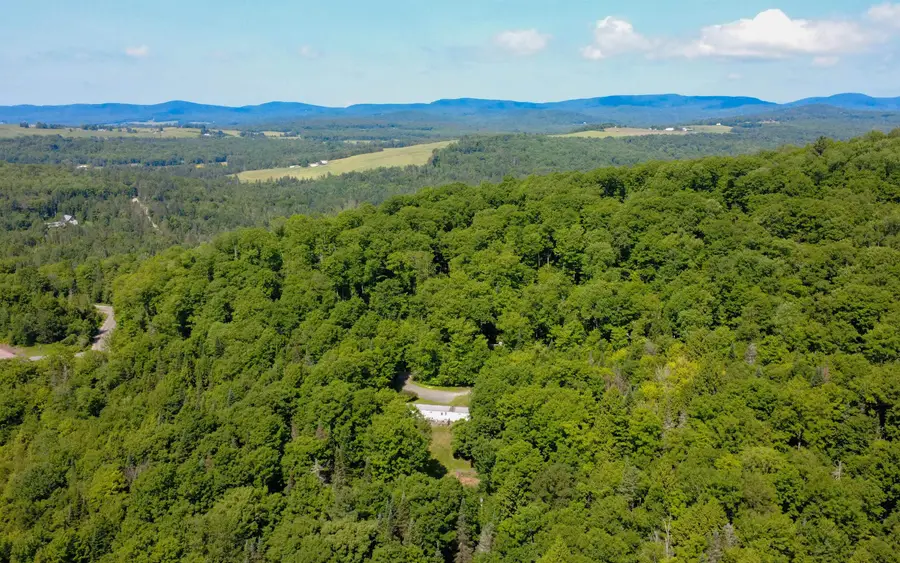 758 Houghton Bridge Road, Saint Johnsbury, VT 05819 - Image #2