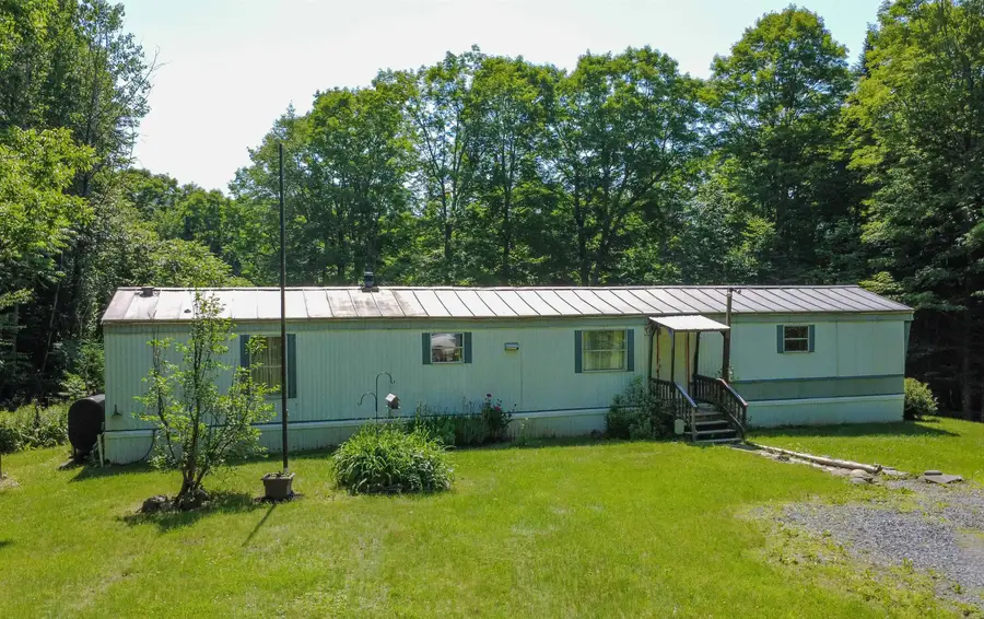 758 Houghton Bridge Road, Saint Johnsbury, VT 05819 - Image #3