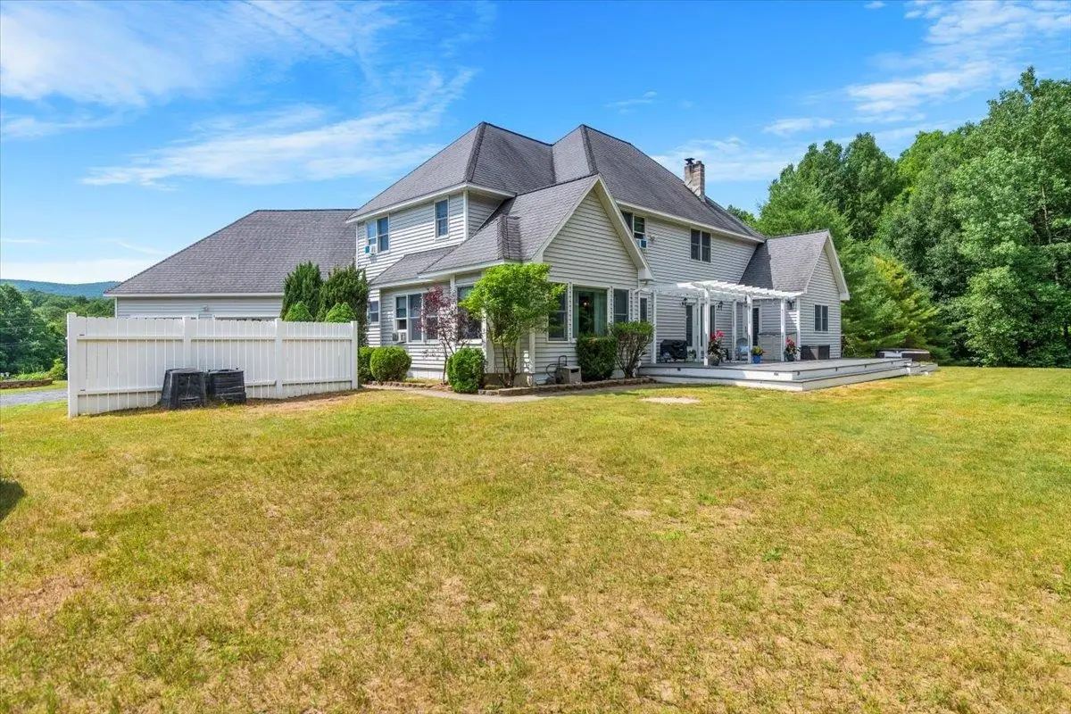 272 Oak Hill Road, Shaftsbury, VT 05262 - Image #1