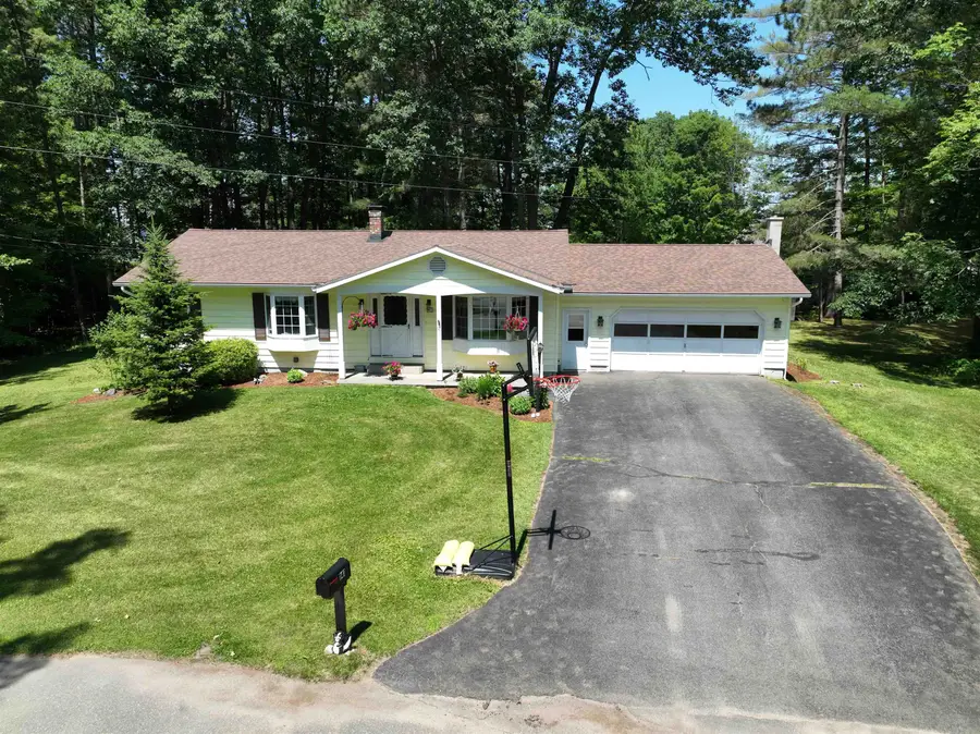 141 Stagecoach Drive, Newport, VT 05855 - Image #2