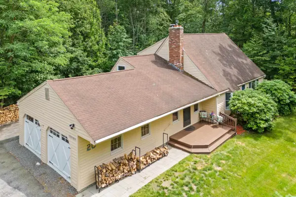 20 Wedgewood Drive, Londonderry, NH 03053