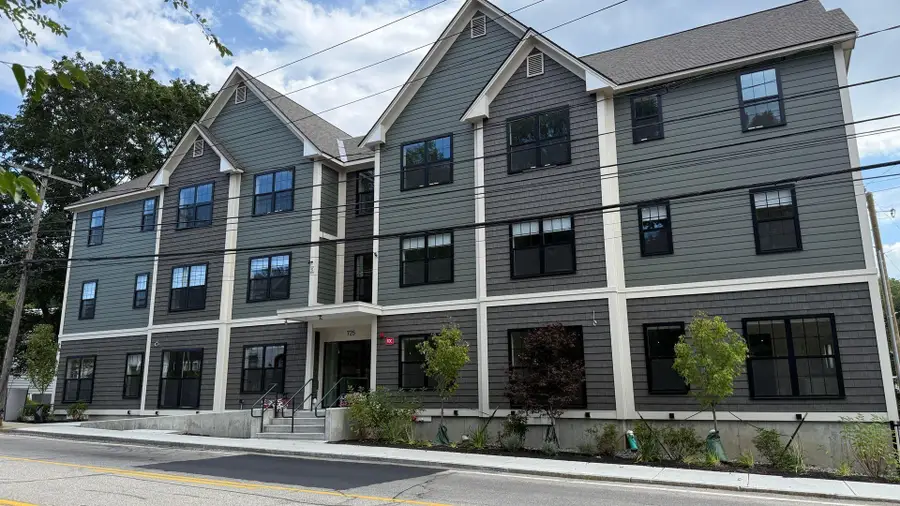 725 Central Avenue #203, Dover, NH 03820 - Image #2