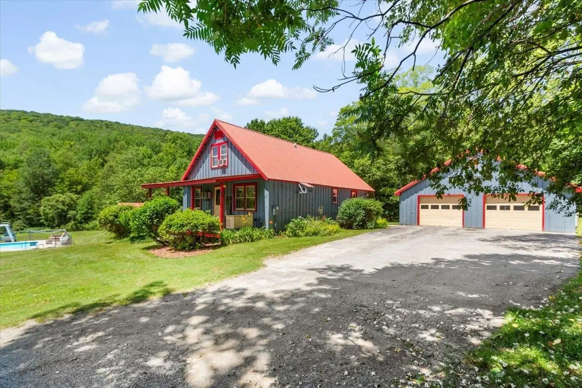 1061 Granger Hollow Road, Shaftsbury, VT 05257 - Image #1