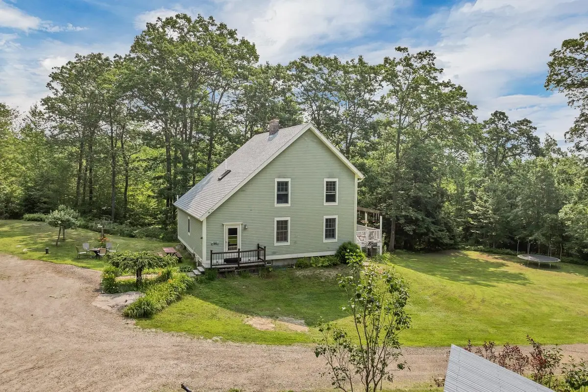323 Governor Wentworth Highway, Tuftonboro, NH 03853 - Image #1