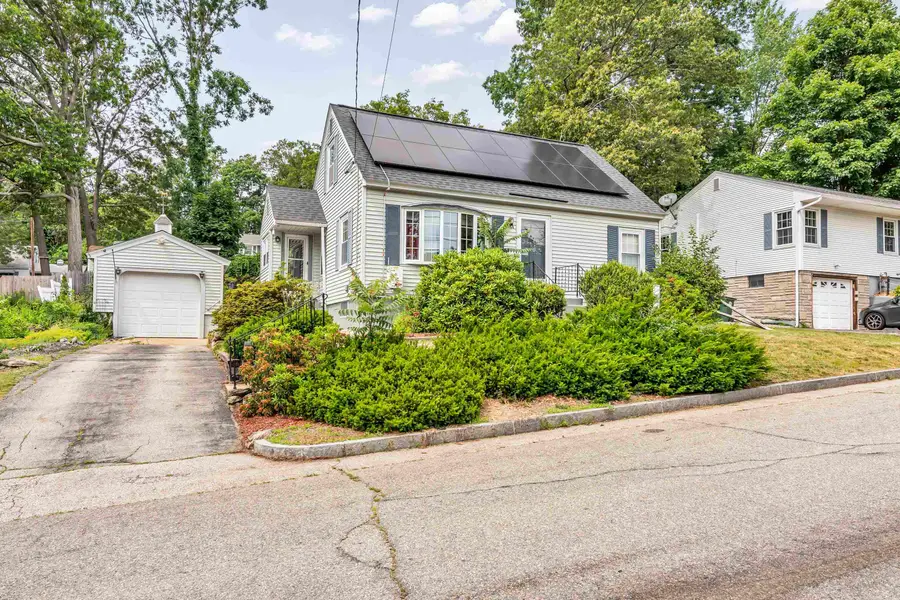 354 Seames Drive, Manchester, NH 03103 - Image #3