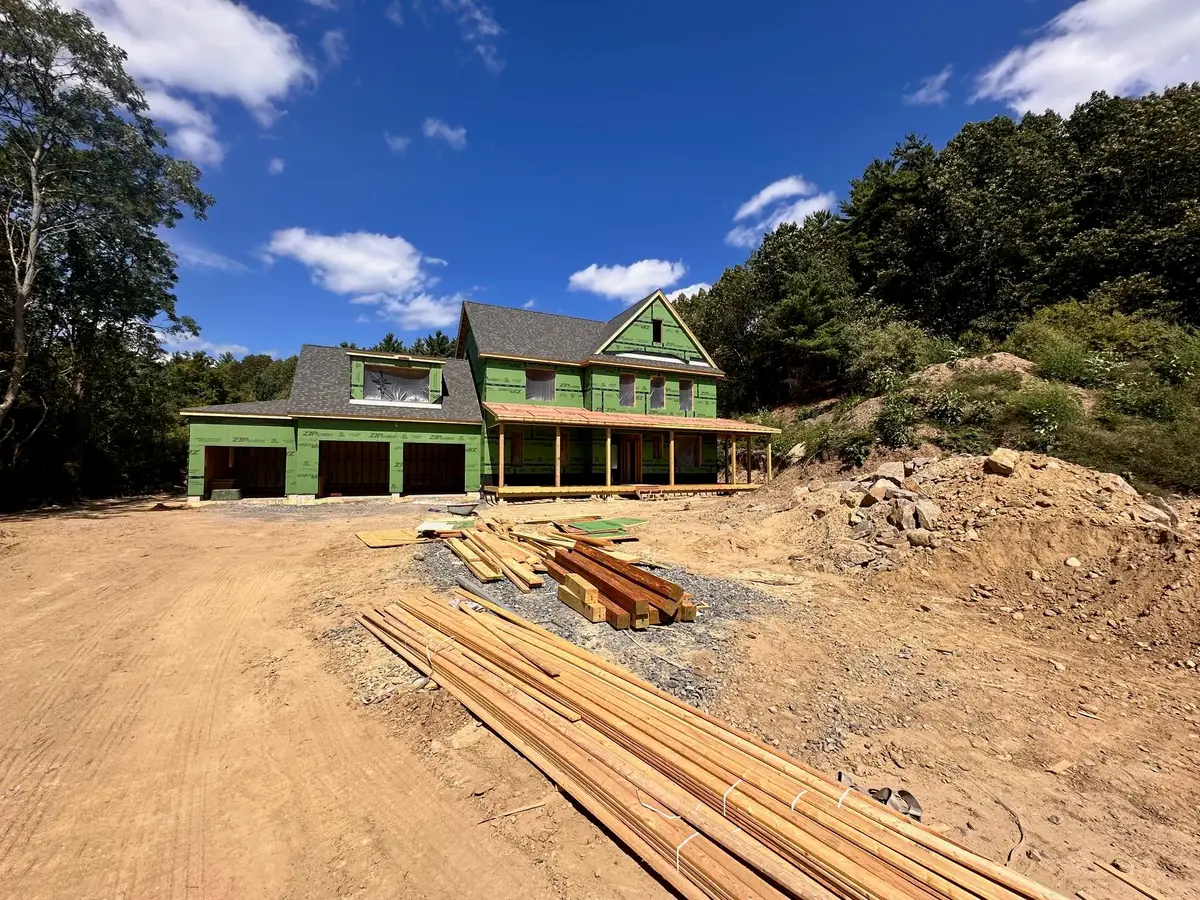 9 Garrett Road, North Hampton, NH 03862 - Image #1