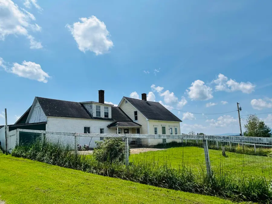 797 Golf Links Road, Colebrook, NH 03576 - Image #2