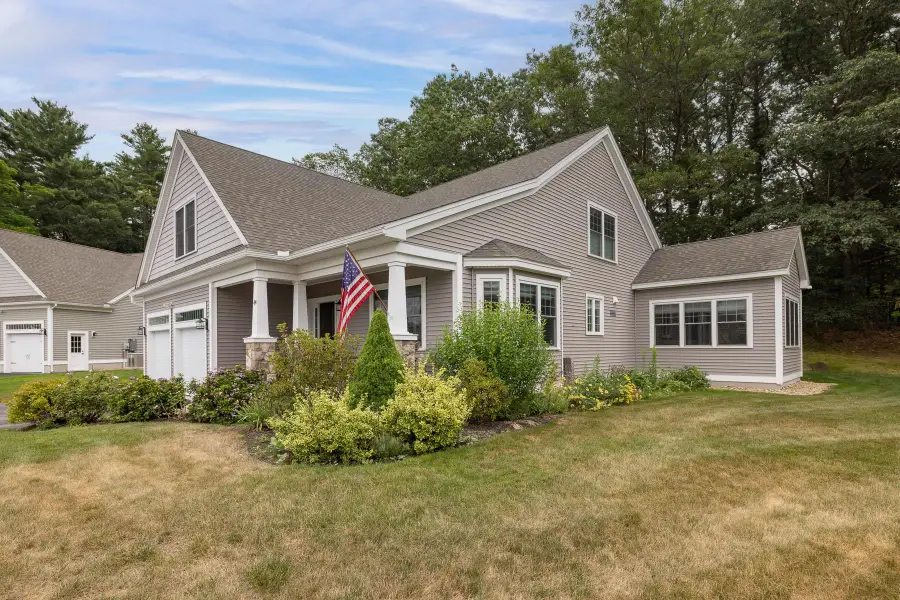 64 Boxwood Path, Greenland, NH 03840 - Image #2