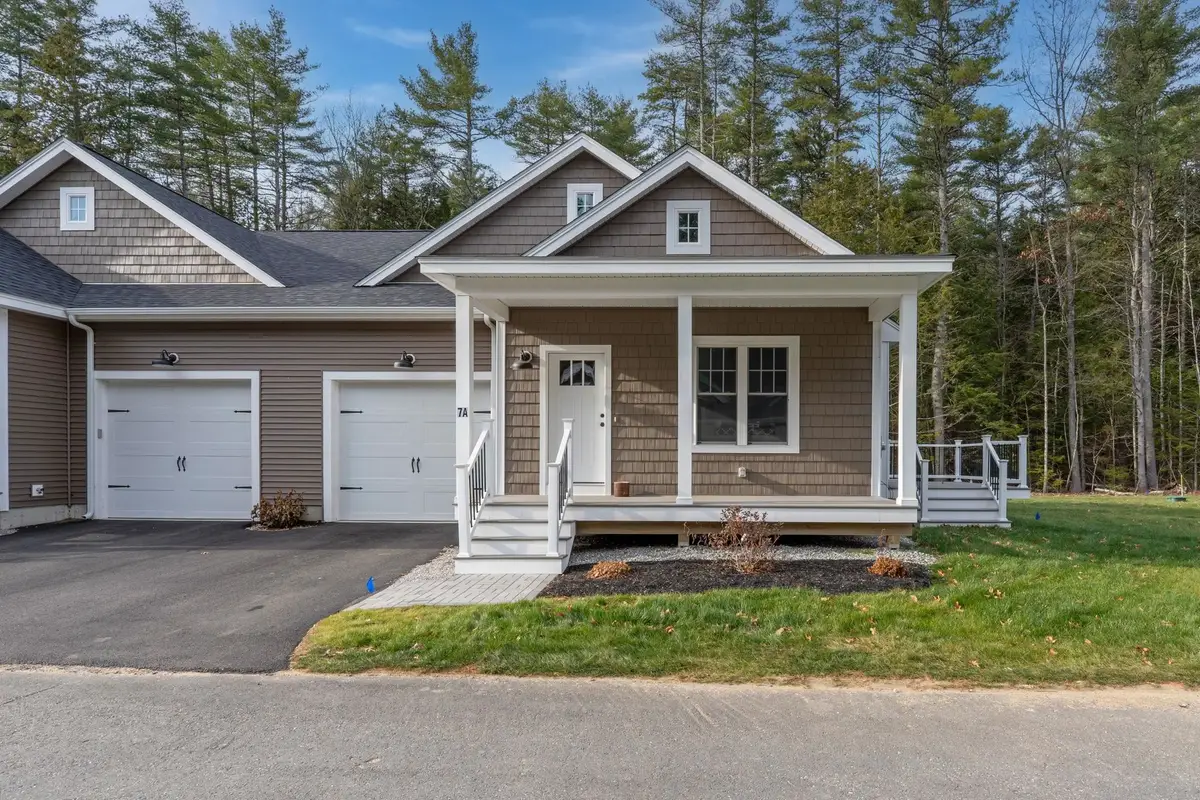 1A Debbie Lane, Amherst, NH 03031 - Image #1