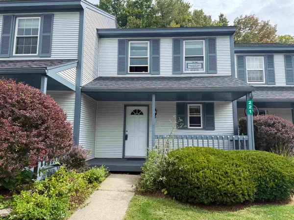 221 Lyman Meadow #P2, Hinesburg, VT 05461-9807