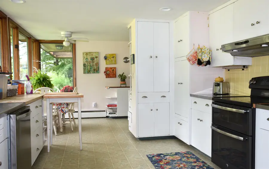 26 Woodland Drive, Barre, VT 05641 - Image #2