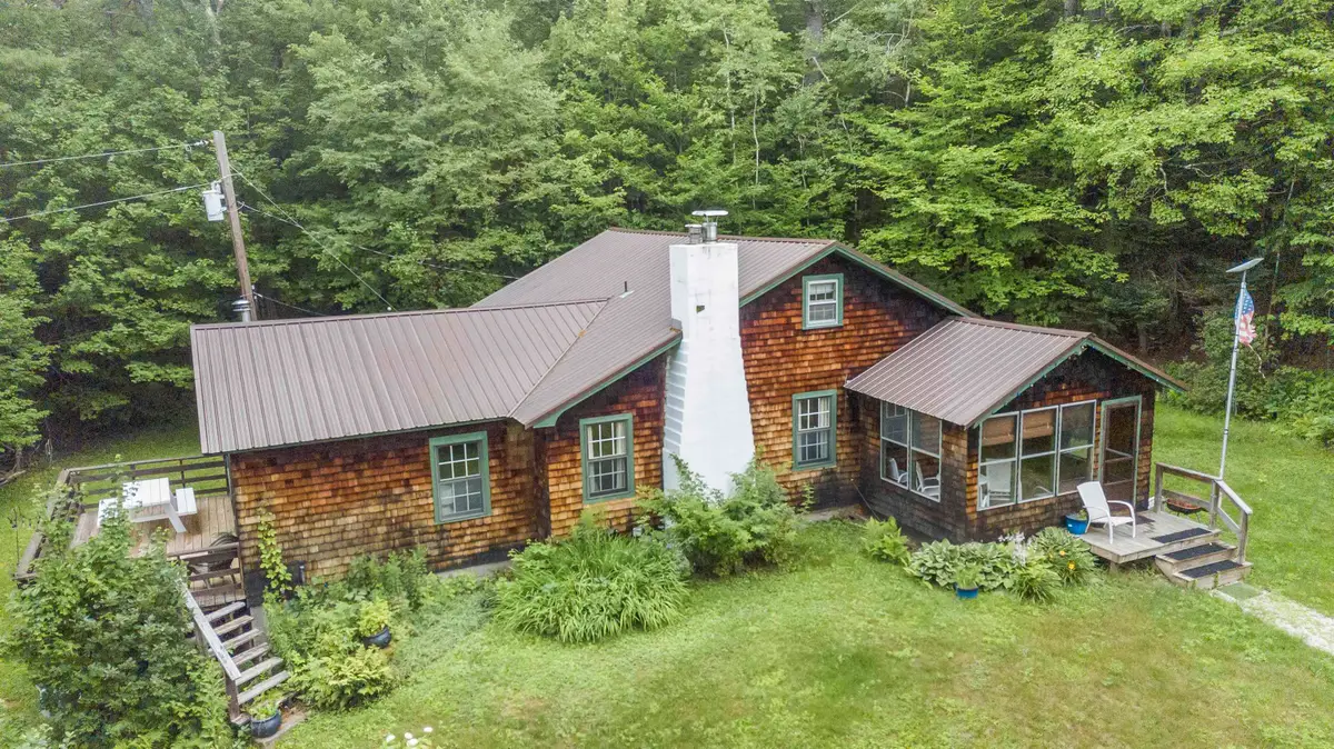 1966 Thompsonburg Road, Londonderry Town, VT 05155 - Image #1