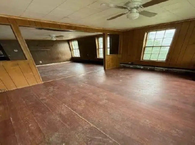 90 Mount Vernon Street, Saint Johnsbury, VT 05819 - Image #2