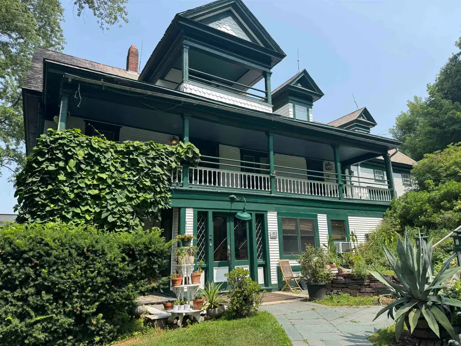 27 Inn Road #3, Charlotte, VT 05445 - Image #2