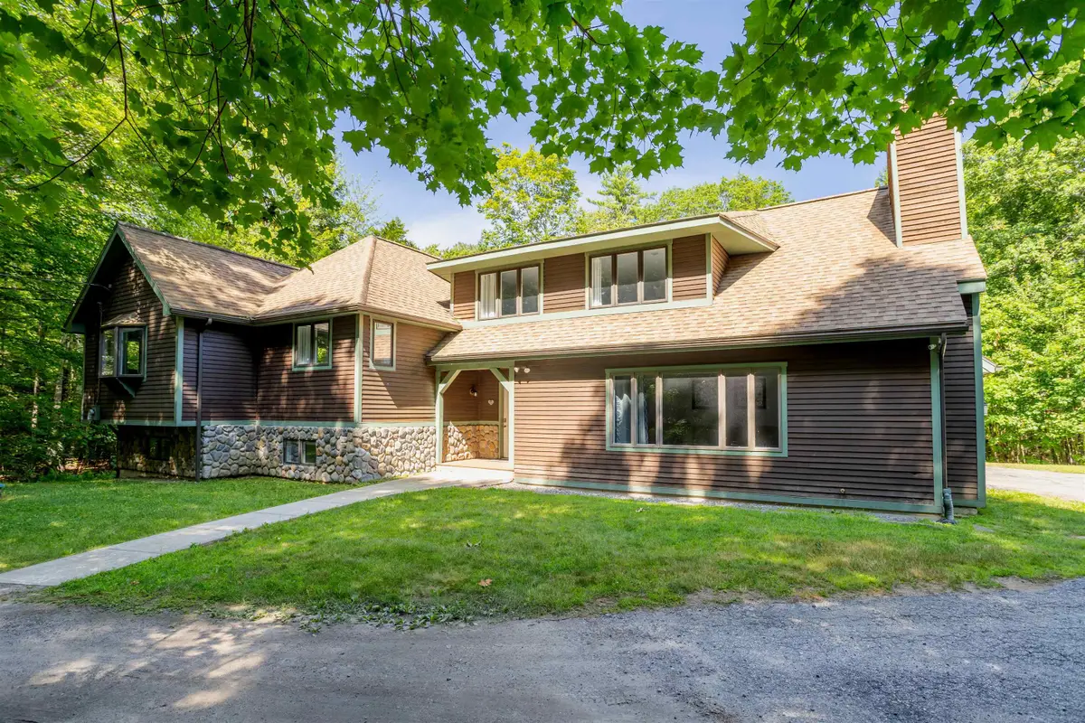 34 Hermit Road, Alton Bay, NH 03810 - Image #1