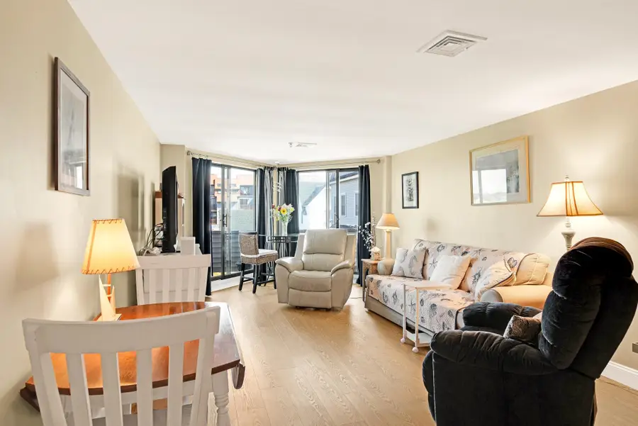 567 Ocean Boulevard #104, Hampton, NH 03842 - Image #2