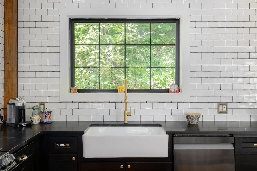 140 Pleasant Street, Williamstown, VT 05679 - Image #2