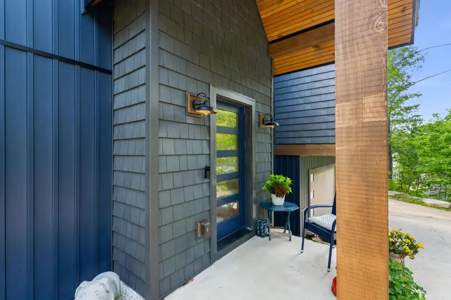 122 Valley Street, Laconia, NH 03246 - Image #2