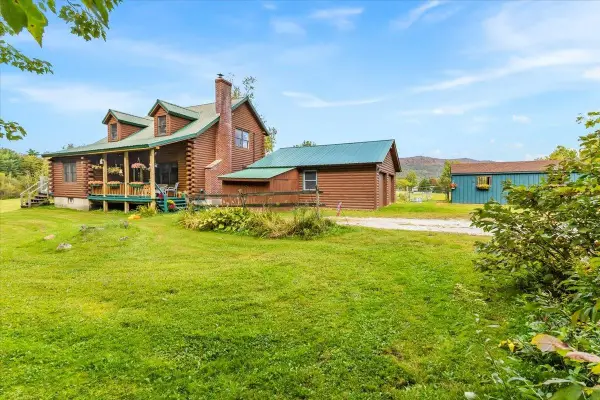 335 Tinmouth Road, Danby, VT 05739