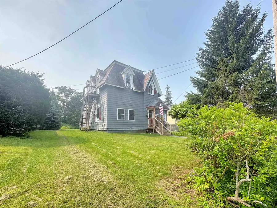 9 Seabury Street, Rutland, VT 05701 - Image #2