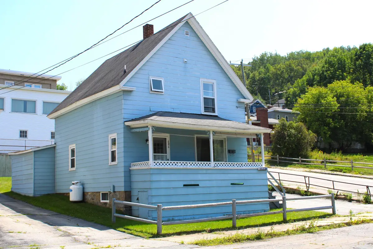 606 Rockingham Street, Berlin, NH 03570 - Image #1