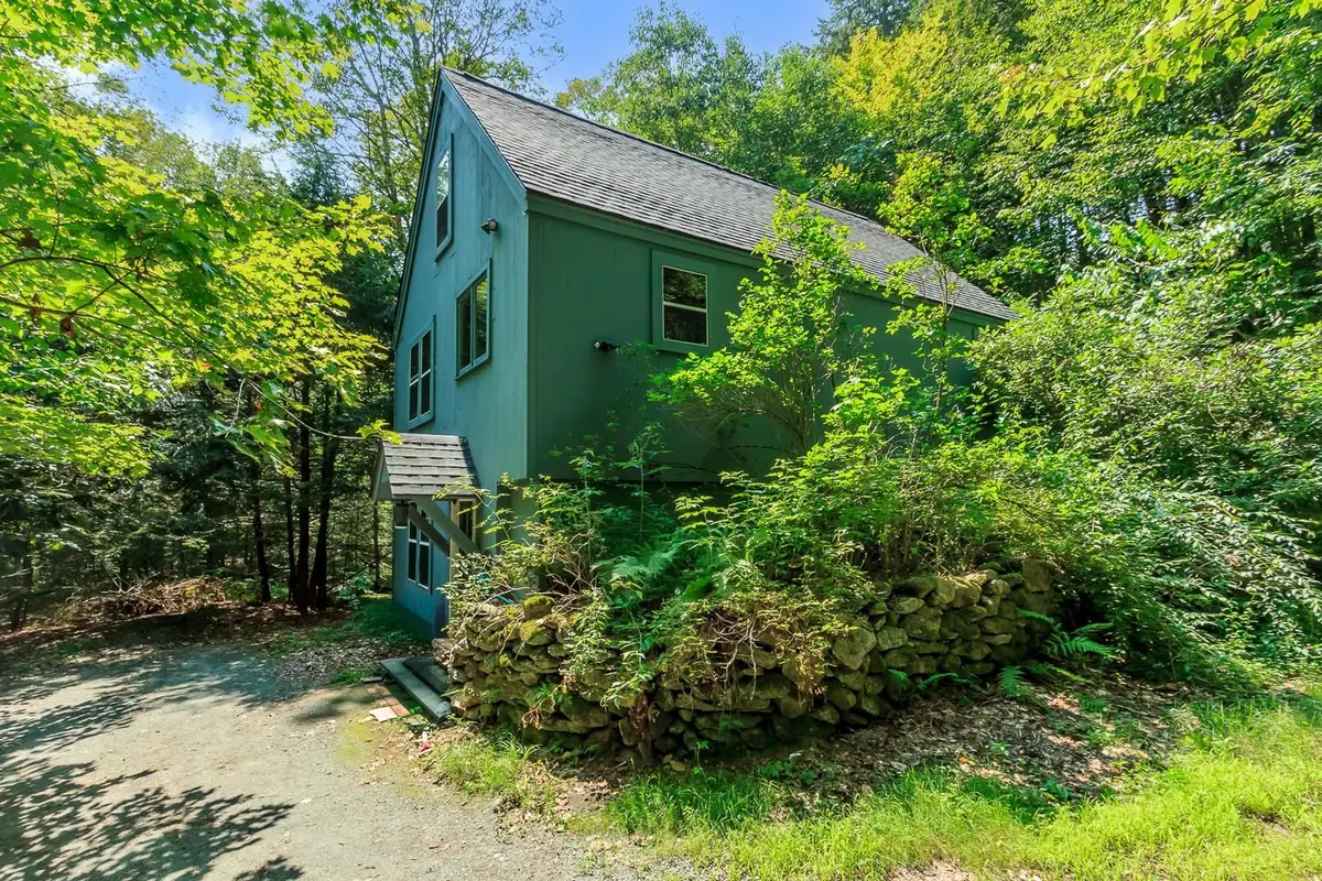 15 Bogie Place, Grantham, NH 03753 - #1