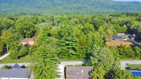 300 West Ridge Terrace #59, Rutland Town, VT 05701