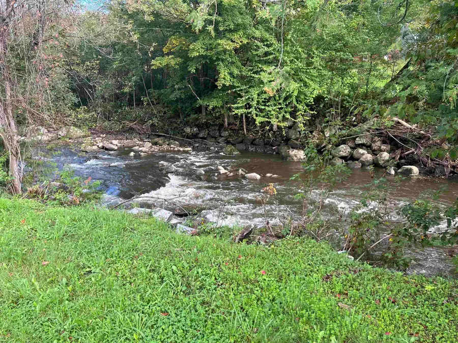 77 School Street, Marshfield, VT 05658 - Image #2