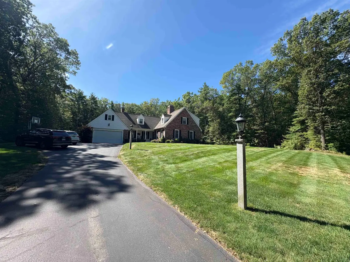 42 Alsun Drive, Hollis, NH 03049 - Image #1