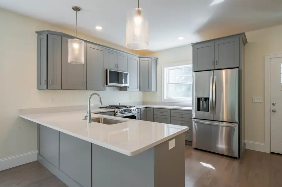 6 Wilderness Drive, Nashua, NH 03062 - Image #2