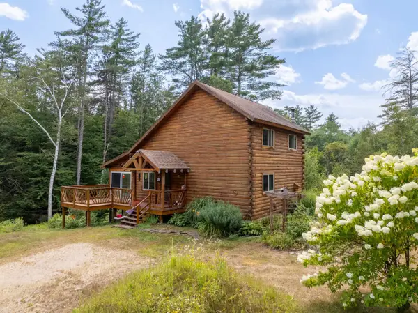 388 Perch Pond Road, Holderness, NH 03245