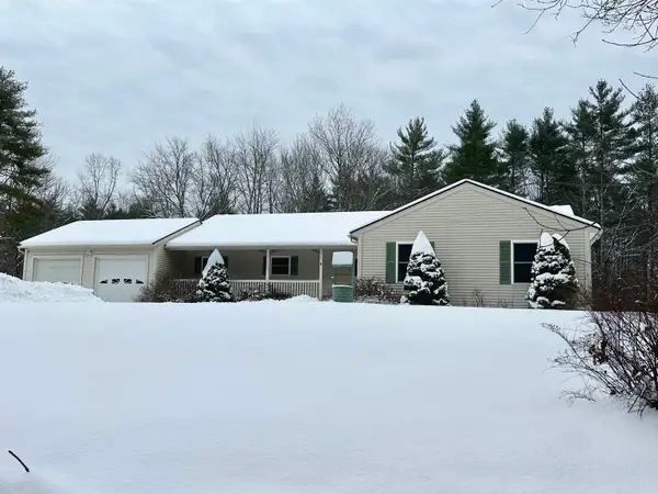 8 Juniper Lane, Barrington, NH 03825