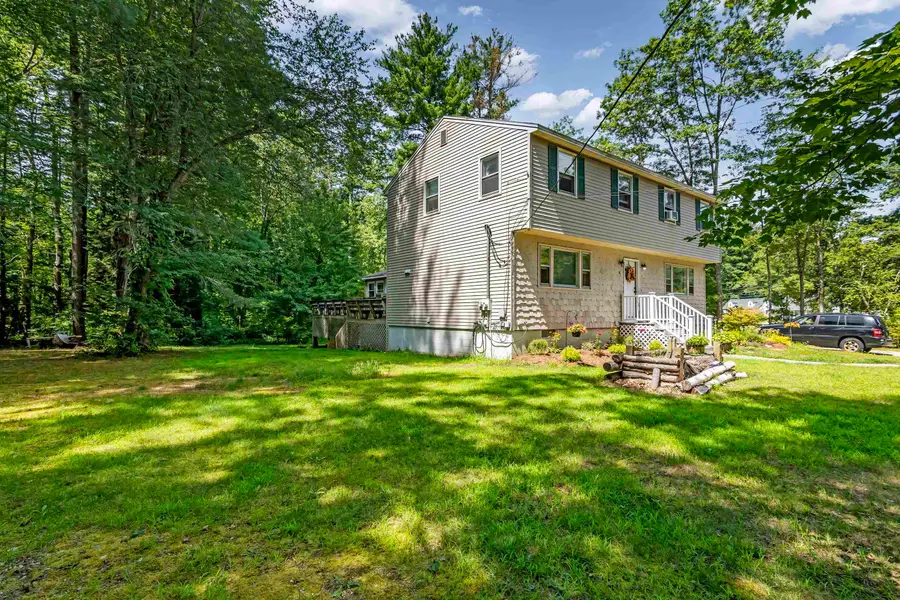 4 Therriault Avenue, Salem, NH 03079 - Image #3