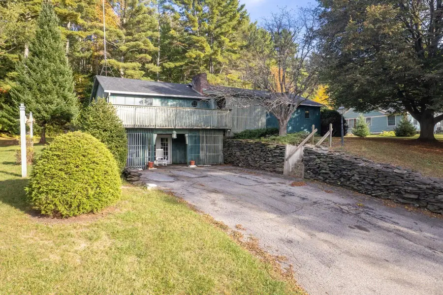 31 Chatterton Park, Proctor, VT 05701 - Image #3