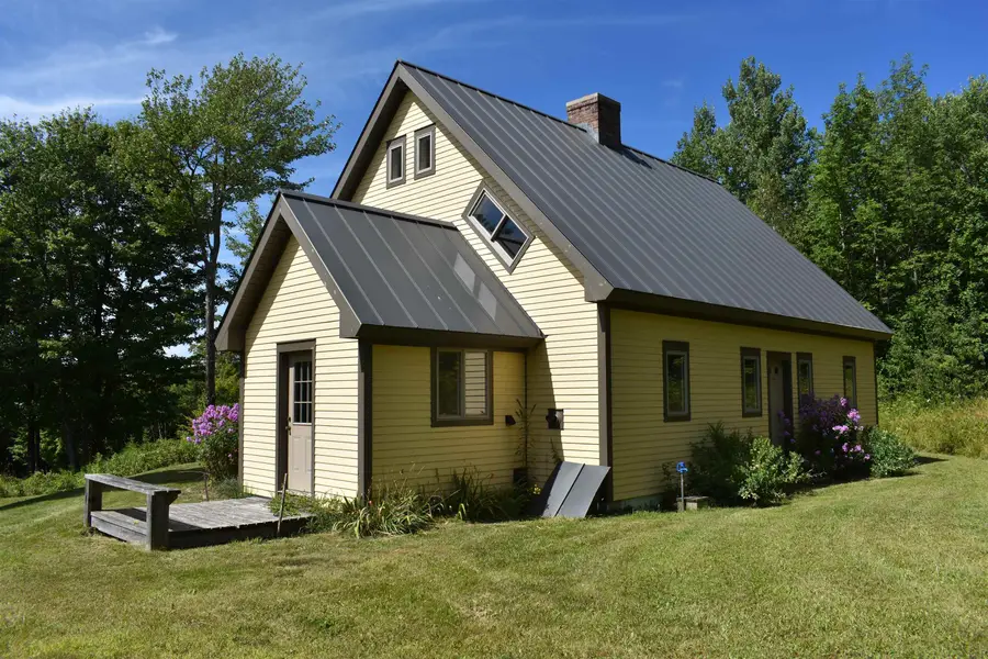 1982 robtoy Road, Lowell, VT 05847 - Image #2
