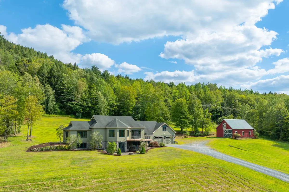 411 Wood Road, Hartford, VT 05059 - Image #1