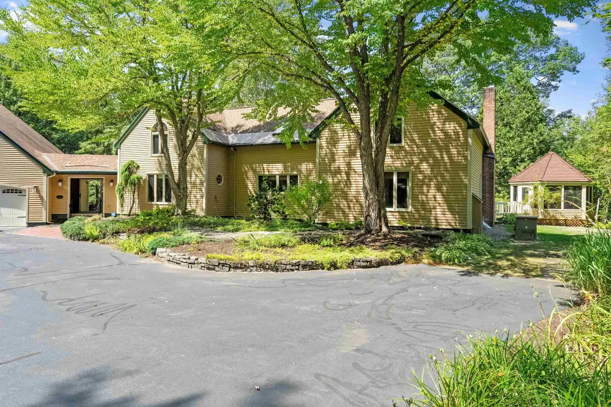 133 Sargent Road, Holderness, NH 03245 - Image #1