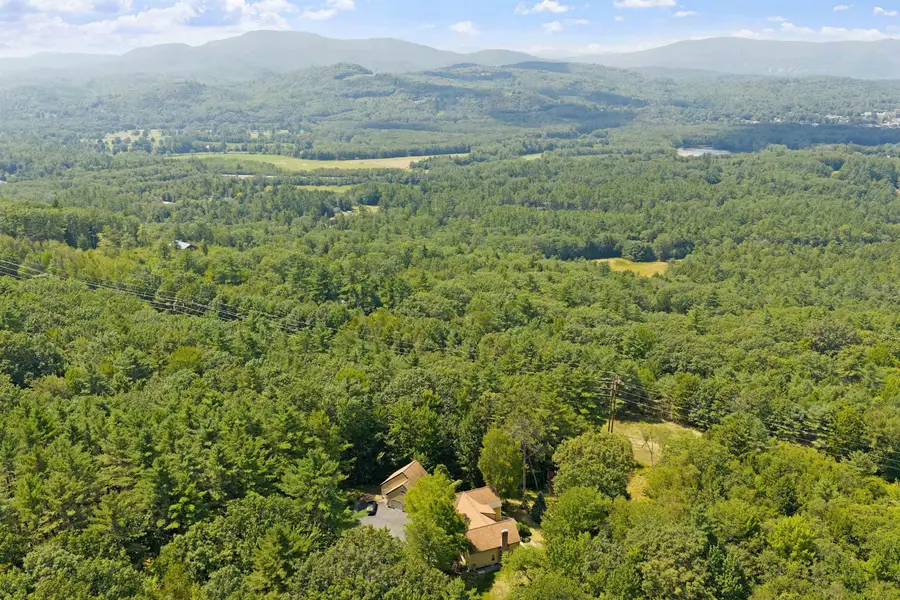 133 Sargent Road, Holderness, NH 03245 - Image #3