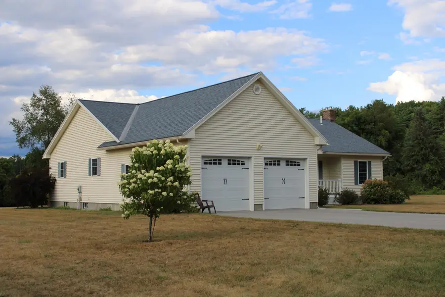 71 Cobb Lane, Clarendon, VT 05959 - Image #2