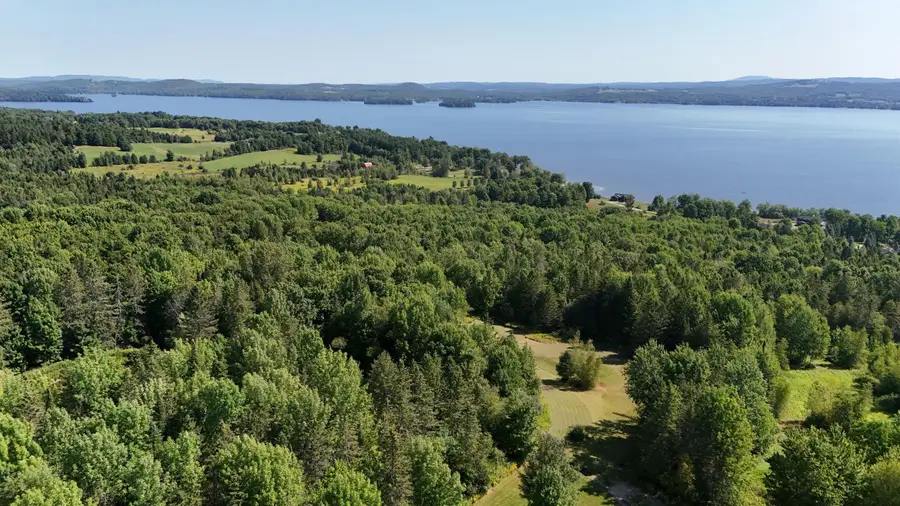 500 Morning Side Drive #6, Newport Town, VT 05857 - Image #2