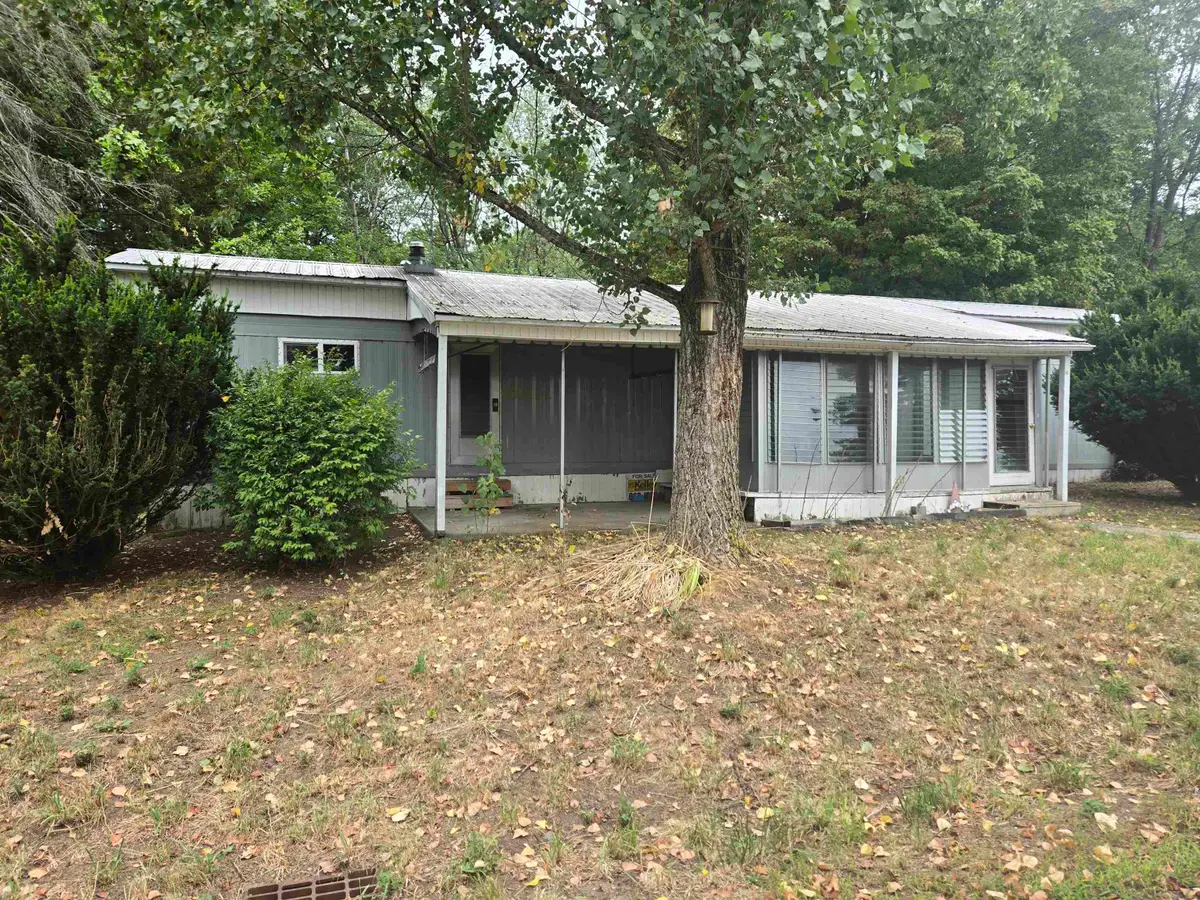 12 Fourth Street, Newport, NH 03773 - Image #1