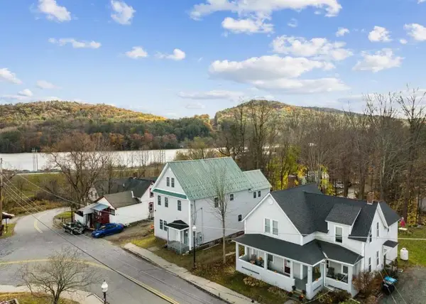 99 Depot Street, Hartford, VT 05088