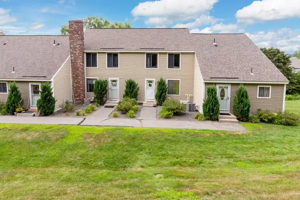 145 Canterbury Lane, Londonderry, NH 03053