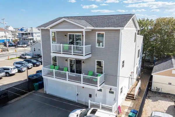 3 Perkins Avenue #1, Hampton, NH 03842